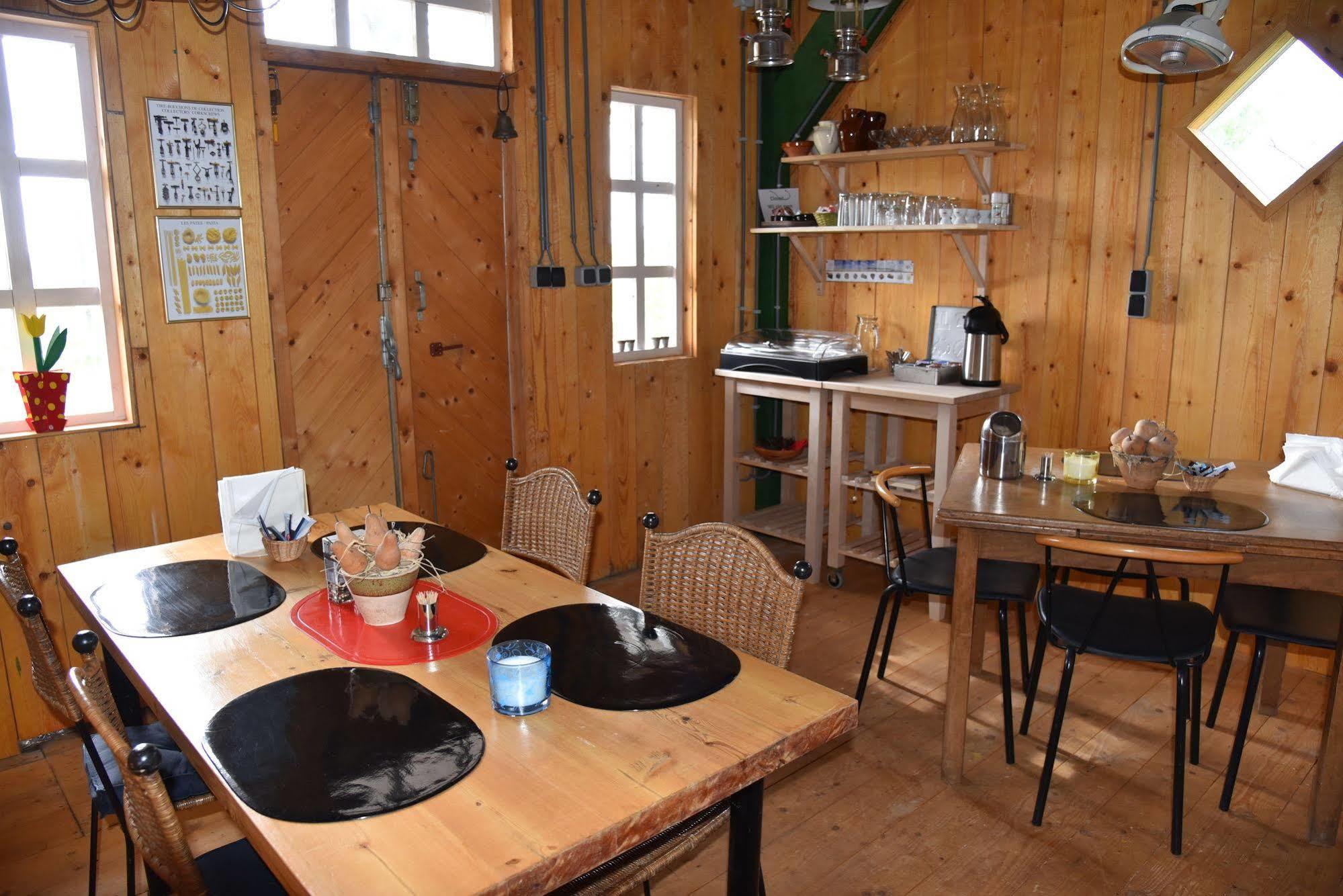 Countryside Eco Natuurhuisjes Ee Екстериор снимка